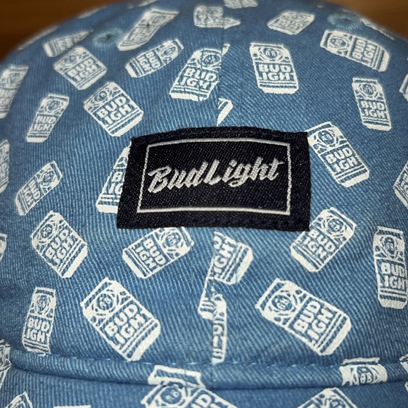 Bud Light Baseball Cap All Over Logo Blue Buckle Back Pattern Beer Hat NEW - Picture 16 of 16